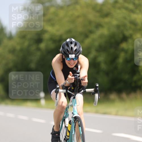 22.06.2025 - Viking Triathlon Yannick Fuchs http://msf.ph/oto/8103907 22.06.2025 12:07:17 Radfahren 3, 24, 143, 200, 469 meine-sportfotos.de