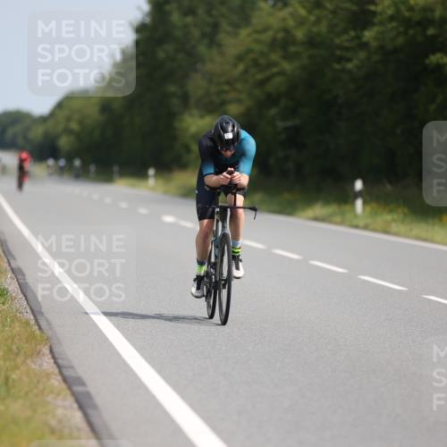 22.06.2025 - Viking Triathlon Yannick Fuchs http://msf.ph/oto/8103917 22.06.2025 11:27:28 Radfahren 57, 172, 258, 289, 359, 367, 420, 652 meine-sportfotos.de