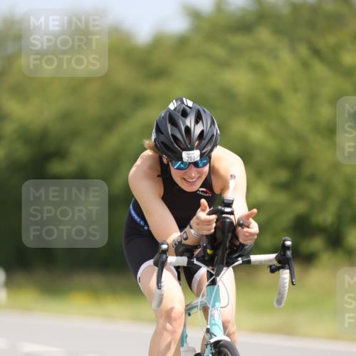 22.06.2025 - Viking Triathlon Yannick Fuchs http://msf.ph/oto/8103921 22.06.2025 12:07:17 Radfahren 3, 24, 143, 200, 469 meine-sportfotos.de