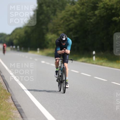 22.06.2025 - Viking Triathlon Yannick Fuchs http://msf.ph/oto/8103924 22.06.2025 11:27:28 Radfahren 57, 172, 258, 289, 359, 367, 420, 652 meine-sportfotos.de