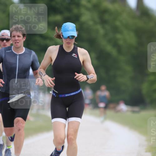 22.06.2025 - Viking Triathlon H.Heesch http://msf.ph/oto/8103926 22.06.2025 13:22:59 Laufen 200, 297, 384, 487 meine-sportfotos.de