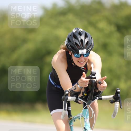 22.06.2025 - Viking Triathlon Yannick Fuchs http://msf.ph/oto/8103930 22.06.2025 12:07:18 Radfahren 3, 24, 143, 200, 469 meine-sportfotos.de