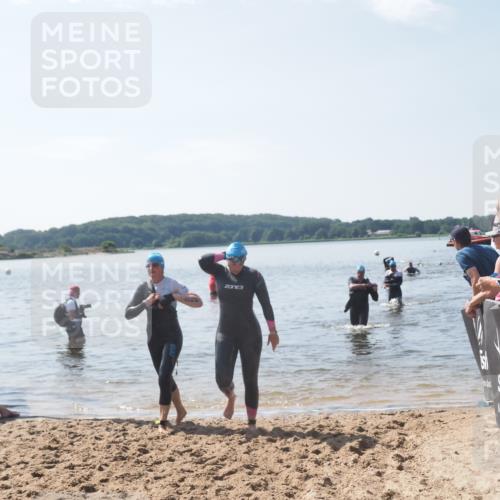 22.06.2025 - Viking Triathlon MichiJ http://msf.ph/oto/8103941 22.06.2025 10:46:58 Schwimmen 36, 378, 498, 515 meine-sportfotos.de