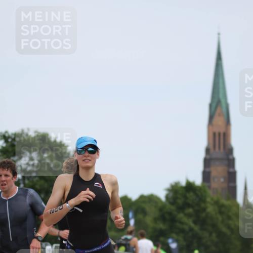 22.06.2025 - Viking Triathlon H.Heesch http://msf.ph/oto/8103966 22.06.2025 13:23:03 Laufen 200, 297, 384, 487 meine-sportfotos.de