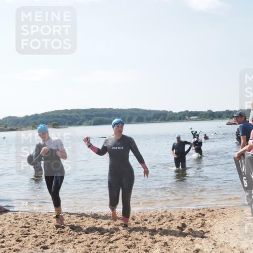 22.06.2025 - Viking Triathlon MichiJ http://msf.ph/oto/8103985 22.06.2025 10:46:58 Schwimmen 36, 378, 498, 515 meine-sportfotos.de
