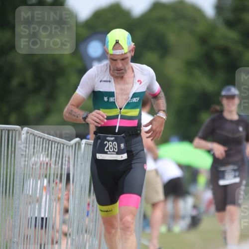 22.06.2025 - Viking Triathlon H.Heesch http://msf.ph/oto/8104017 22.06.2025 13:23:16 Laufen 289, 332, 609 meine-sportfotos.de