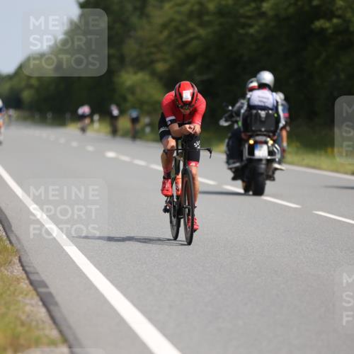 22.06.2025 - Viking Triathlon Yannick Fuchs http://msf.ph/oto/8104022 22.06.2025 11:27:39 Radfahren 235, 397 meine-sportfotos.de
