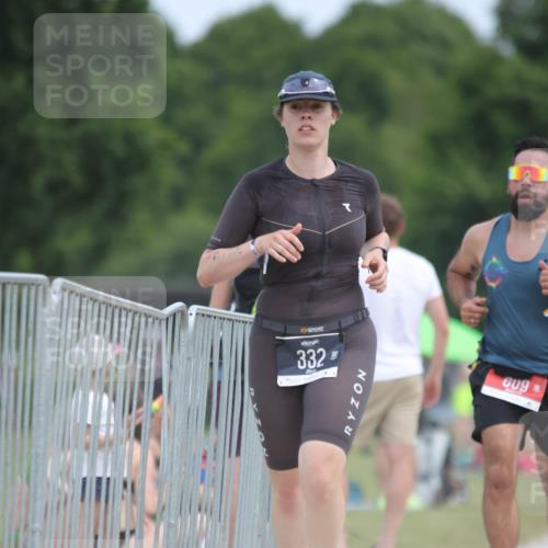 22.06.2025 - Viking Triathlon H.Heesch http://msf.ph/oto/8104036 22.06.2025 13:23:18 Laufen 289, 332, 609 meine-sportfotos.de