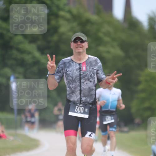 22.06.2025 - Viking Triathlon H.Heesch http://msf.ph/oto/8104065 22.06.2025 13:23:25 Laufen 332, 500, 540, 609 meine-sportfotos.de