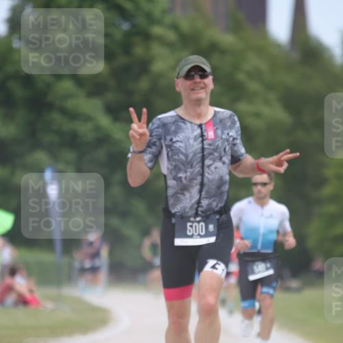 22.06.2025 - Viking Triathlon H.Heesch http://msf.ph/oto/8104070 22.06.2025 13:23:25 Laufen 332, 500, 540, 609 meine-sportfotos.de