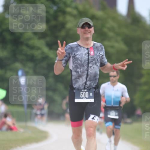 22.06.2025 - Viking Triathlon H.Heesch http://msf.ph/oto/8104074 22.06.2025 13:23:25 Laufen 332, 500, 540, 609 meine-sportfotos.de