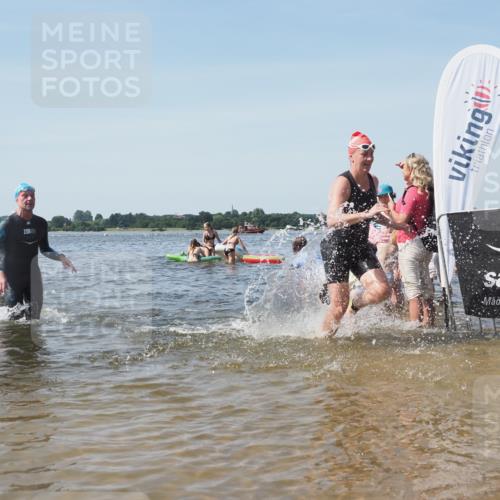 22.06.2025 - Viking Triathlon KatJ http://msf.ph/oto/8104075 22.06.2025 10:35:14 Schwimmen 139, 157, 204, 296, 365, 508, 632, 660 meine-sportfotos.de