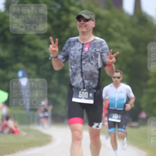 22.06.2025 - Viking Triathlon H.Heesch http://msf.ph/oto/8104082 22.06.2025 13:23:25 Laufen 332, 500, 540, 609 meine-sportfotos.de