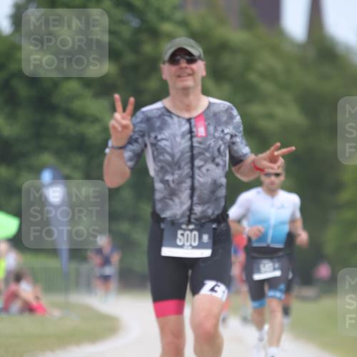 22.06.2025 - Viking Triathlon H.Heesch http://msf.ph/oto/8104088 22.06.2025 13:23:25 Laufen 332, 500, 540, 609 meine-sportfotos.de