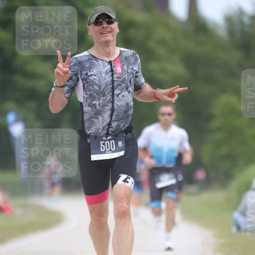 22.06.2025 - Viking Triathlon H.Heesch http://msf.ph/oto/8104091 22.06.2025 13:23:26 Laufen 332, 500, 540, 609 meine-sportfotos.de