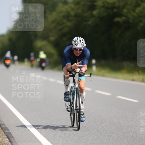 22.06.2025 - Viking Triathlon Yannick Fuchs http://msf.ph/oto/8104129 22.06.2025 11:27:46 Radfahren 222, 397 meine-sportfotos.de
