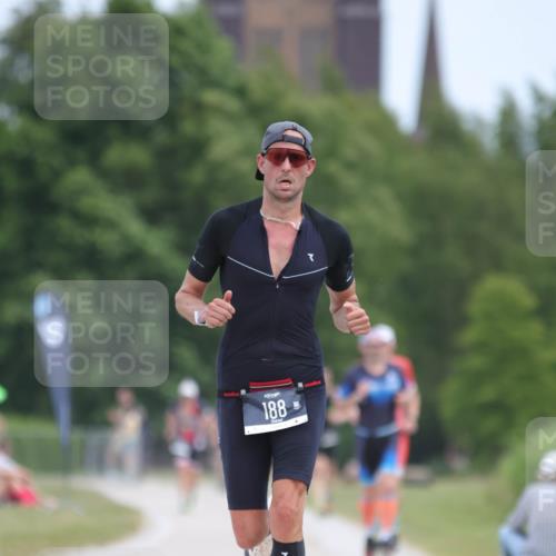 22.06.2025 - Viking Triathlon H.Heesch http://msf.ph/oto/8104140 22.06.2025 13:23:35 Laufen 188, 540 meine-sportfotos.de
