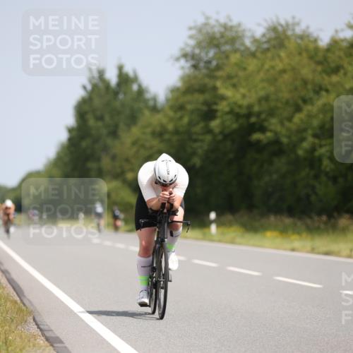 22.06.2025 - Viking Triathlon Yannick Fuchs http://msf.ph/oto/8104156 22.06.2025 12:07:29 Radfahren 21, 382 meine-sportfotos.de