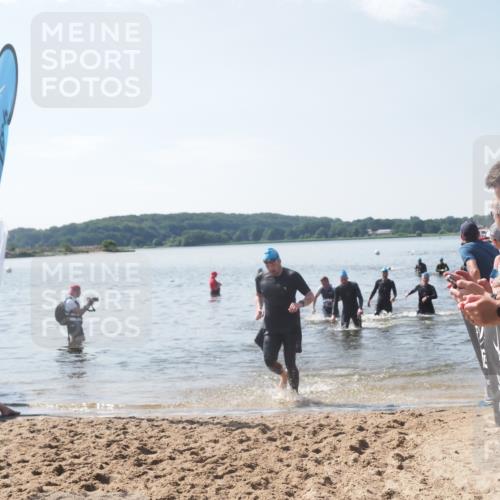 22.06.2025 - Viking Triathlon MichiJ http://msf.ph/oto/8104157 22.06.2025 10:47:19 Schwimmen 51, 74, 76, 267, 421, 547 meine-sportfotos.de
