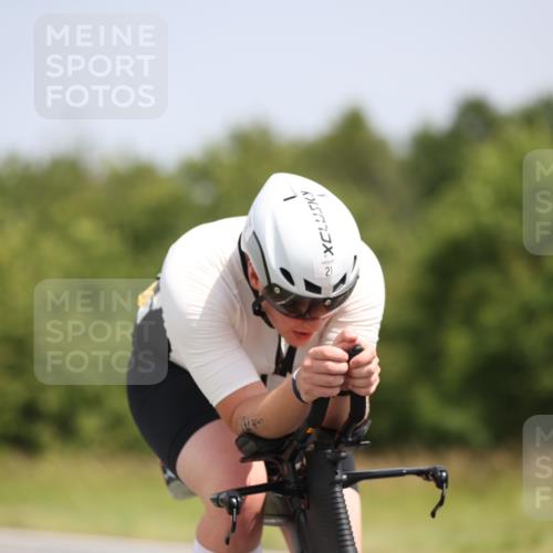 22.06.2025 - Viking Triathlon Yannick Fuchs http://msf.ph/oto/8104203 22.06.2025 12:07:30 Radfahren 21, 382 meine-sportfotos.de