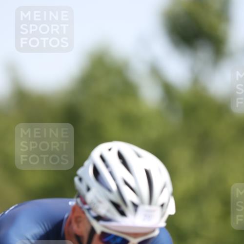 22.06.2025 - Viking Triathlon Yannick Fuchs http://msf.ph/oto/8104223 22.06.2025 11:27:48 Radfahren 222, 397, 513 meine-sportfotos.de