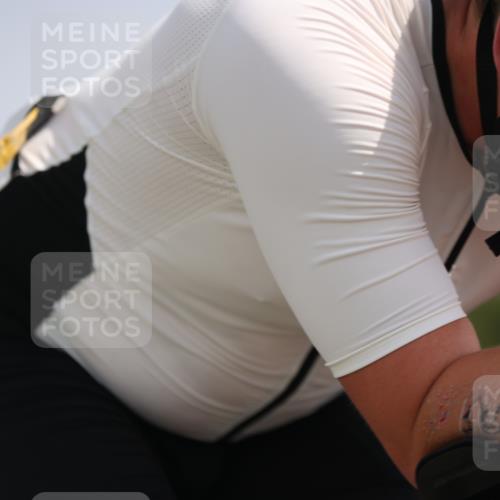 22.06.2025 - Viking Triathlon Yannick Fuchs http://msf.ph/oto/8104224 22.06.2025 12:07:31 Radfahren 21, 33, 382 meine-sportfotos.de