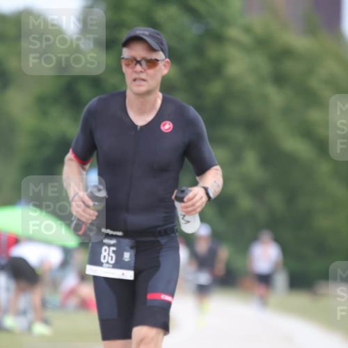 22.06.2025 - Viking Triathlon H.Heesch http://msf.ph/oto/8104226 22.06.2025 13:24:02 Laufen 85, 180, 313 meine-sportfotos.de