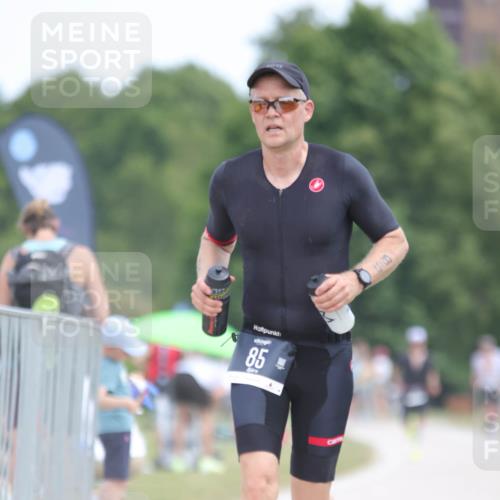 22.06.2025 - Viking Triathlon H.Heesch http://msf.ph/oto/8104236 22.06.2025 13:24:02 Laufen 85, 180, 313 meine-sportfotos.de
