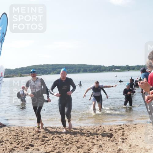 22.06.2025 - Viking Triathlon MichiJ http://msf.ph/oto/8104249 22.06.2025 10:47:27 Schwimmen 23, 74, 76, 183, 267, 421, 547 meine-sportfotos.de