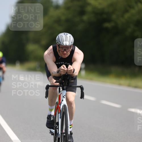 22.06.2025 - Viking Triathlon Yannick Fuchs http://msf.ph/oto/8104251 22.06.2025 11:27:57 Radfahren 86, 180, 222, 513, 639 meine-sportfotos.de