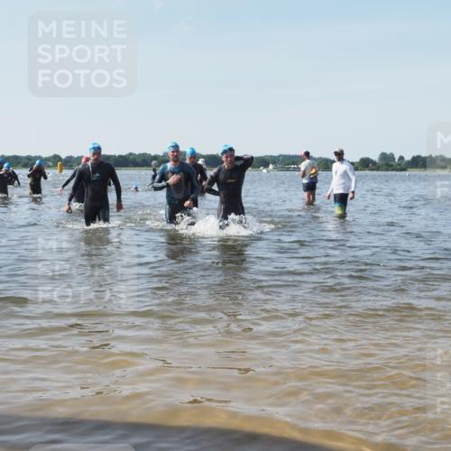 22.06.2025 - Viking Triathlon KatJ http://msf.ph/oto/8104253 22.06.2025 10:35:21 Schwimmen 107, 139, 204, 296, 320, 365, 395, 482, 508, 632 meine-sportfotos.de
