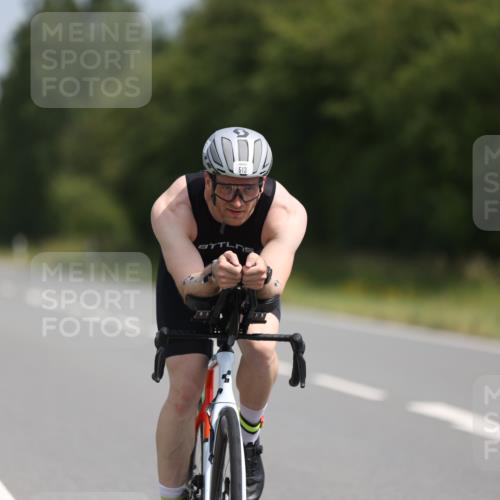 22.06.2025 - Viking Triathlon Yannick Fuchs http://msf.ph/oto/8104257 22.06.2025 11:27:57 Radfahren 86, 180, 222, 513, 639 meine-sportfotos.de