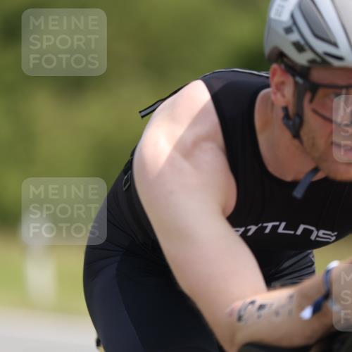 22.06.2025 - Viking Triathlon Yannick Fuchs http://msf.ph/oto/8104286 22.06.2025 11:27:58 Radfahren 86, 180, 222, 513, 639 meine-sportfotos.de