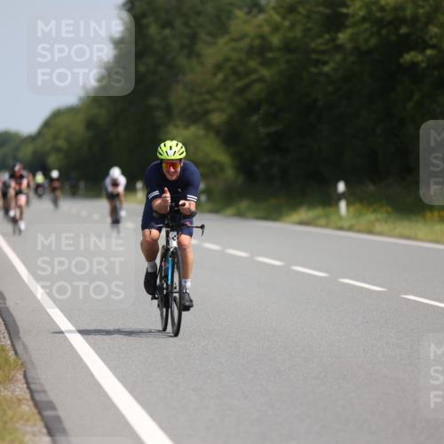 22.06.2025 - Viking Triathlon Yannick Fuchs http://msf.ph/oto/8104290 22.06.2025 11:27:59 Radfahren 86, 180, 222, 454, 513, 639 meine-sportfotos.de