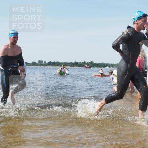 22.06.2025 - Viking Triathlon KatJ http://msf.ph/oto/8104292 22.06.2025 10:35:24 Schwimmen 107, 127, 204, 296, 320, 365, 395, 482, 508, 632 meine-sportfotos.de
