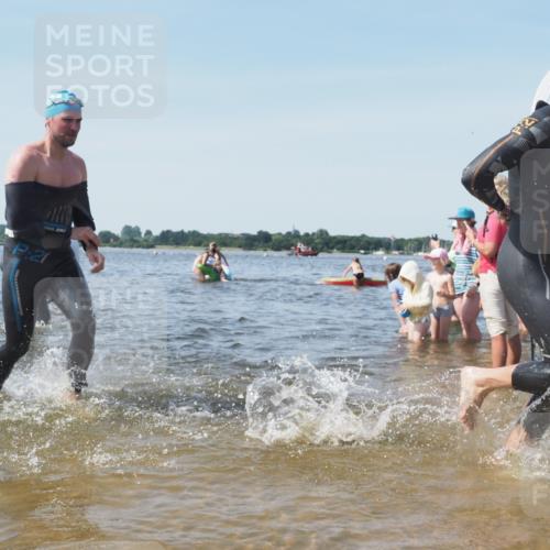 22.06.2025 - Viking Triathlon KatJ http://msf.ph/oto/8104297 22.06.2025 10:35:24 Schwimmen 107, 127, 204, 296, 320, 365, 395, 482, 508, 632 meine-sportfotos.de