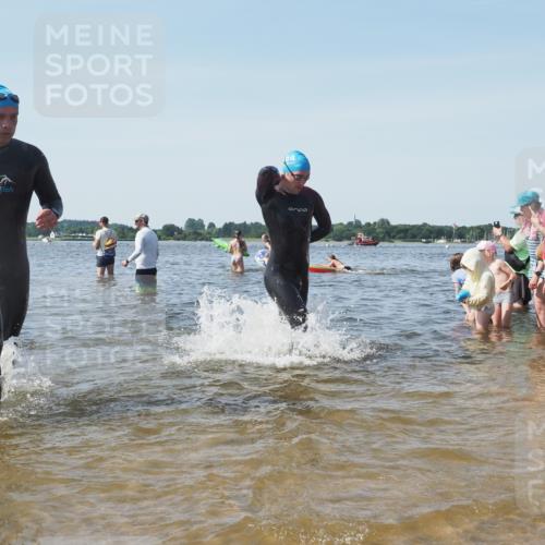 22.06.2025 - Viking Triathlon KatJ http://msf.ph/oto/8104319 22.06.2025 10:35:26 Schwimmen 107, 127, 134, 204, 296, 320, 365, 395, 415, 482, 508, 602, 632 meine-sportfotos.de