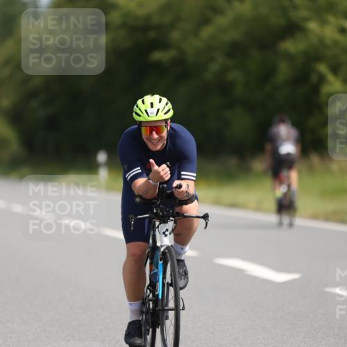 22.06.2025 - Viking Triathlon Yannick Fuchs http://msf.ph/oto/8104327 22.06.2025 11:28:00 Radfahren 86, 180, 454, 513, 639 meine-sportfotos.de