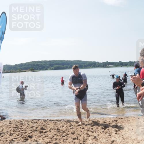 22.06.2025 - Viking Triathlon MichiJ http://msf.ph/oto/8104328 22.06.2025 10:47:29 Schwimmen 23, 76, 183, 267, 547, 606 meine-sportfotos.de
