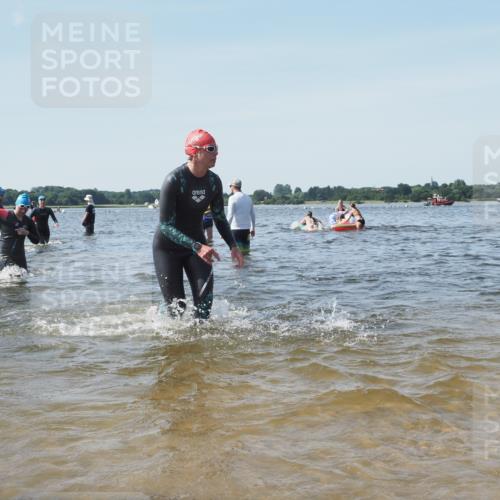 22.06.2025 - Viking Triathlon KatJ http://msf.ph/oto/8104343 22.06.2025 10:35:29 Schwimmen 20, 62, 107, 127, 134, 154, 204, 320, 395, 415, 482, 508, 602, 632 meine-sportfotos.de