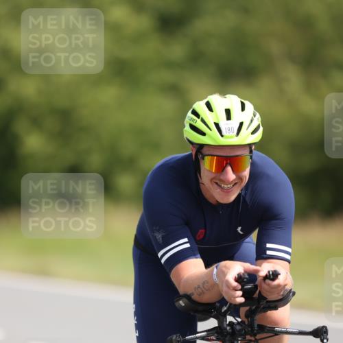 22.06.2025 - Viking Triathlon Yannick Fuchs http://msf.ph/oto/8104349 22.06.2025 11:28:01 Radfahren 86, 180, 454, 513, 639 meine-sportfotos.de
