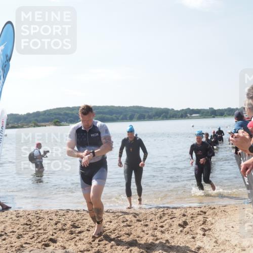 22.06.2025 - Viking Triathlon MichiJ http://msf.ph/oto/8104353 22.06.2025 10:47:30 Schwimmen 23, 76, 183, 261, 267, 547, 606 meine-sportfotos.de