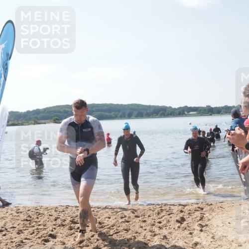 22.06.2025 - Viking Triathlon MichiJ http://msf.ph/oto/8104361 22.06.2025 10:47:30 Schwimmen 23, 76, 183, 261, 267, 547, 606 meine-sportfotos.de