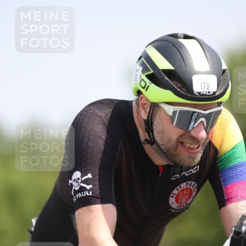 22.06.2025 - Viking Triathlon Yannick Fuchs http://msf.ph/oto/8104416 22.06.2025 12:07:44 Radfahren 11, 33, 97, 179, 396, 420, 556 meine-sportfotos.de