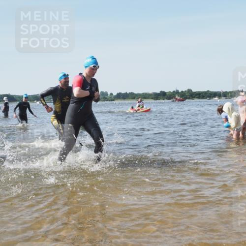 22.06.2025 - Viking Triathlon KatJ http://msf.ph/oto/8104447 22.06.2025 10:35:33 Schwimmen 20, 47, 62, 107, 127, 134, 154, 320, 395, 415, 482, 602, 632 meine-sportfotos.de