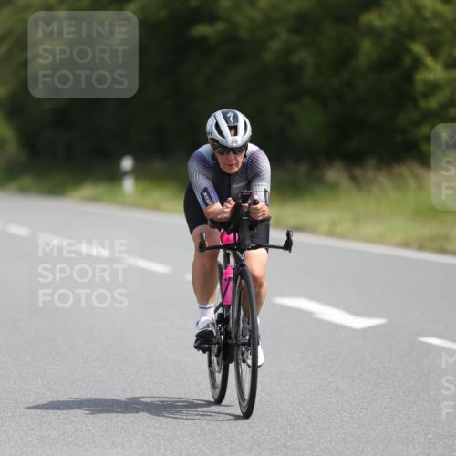 22.06.2025 - Viking Triathlon Yannick Fuchs http://msf.ph/oto/8104478 22.06.2025 11:28:09 Radfahren 86, 266, 331, 337, 433, 454, 459, 639 meine-sportfotos.de