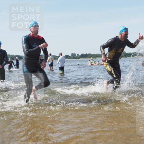 22.06.2025 - Viking Triathlon KatJ http://msf.ph/oto/8104489 22.06.2025 10:35:34 Schwimmen 20, 47, 62, 107, 127, 134, 154, 320, 395, 415, 482, 602 meine-sportfotos.de