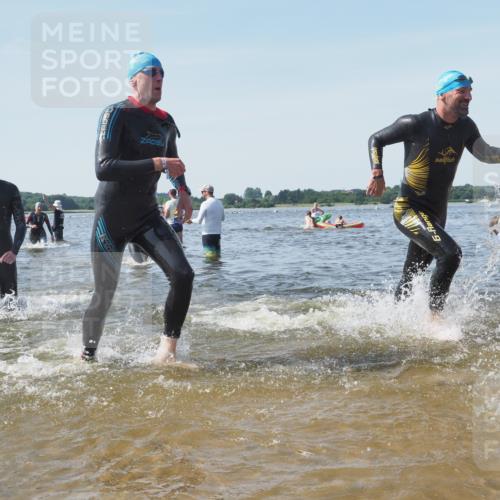 22.06.2025 - Viking Triathlon KatJ http://msf.ph/oto/8104498 22.06.2025 10:35:34 Schwimmen 20, 47, 62, 107, 127, 134, 154, 320, 395, 415, 482, 602 meine-sportfotos.de
