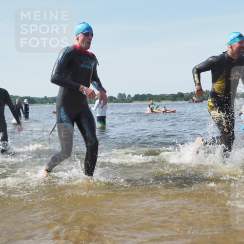 22.06.2025 - Viking Triathlon KatJ http://msf.ph/oto/8104505 22.06.2025 10:35:34 Schwimmen 20, 47, 62, 107, 127, 134, 154, 320, 395, 415, 482, 602 meine-sportfotos.de