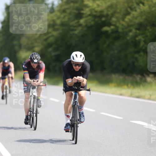 22.06.2025 - Viking Triathlon Yannick Fuchs http://msf.ph/oto/8104521 22.06.2025 11:28:11 Radfahren 210, 266, 331, 337, 433, 454, 459, 639 meine-sportfotos.de